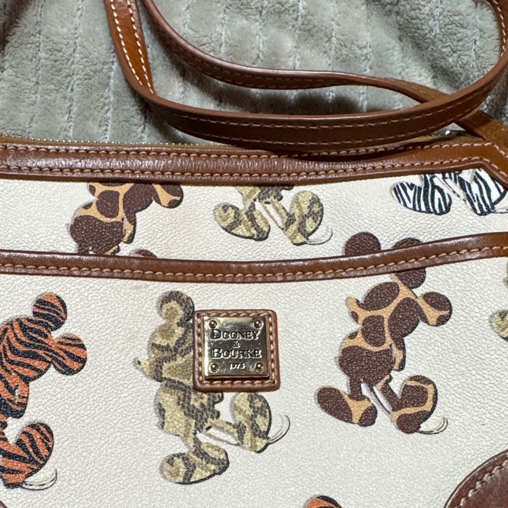 Disney Dooney & Bourke Mickey Animal Print Crossbody Bag - Picture 2 of 6